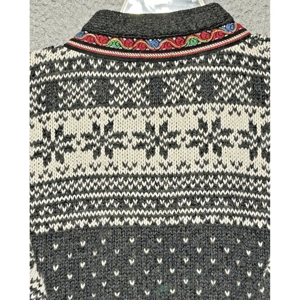 Vintage Norwegian Sweater Specially Made For Norway Handmade Wool Knit Size M - Picture 11 of 11